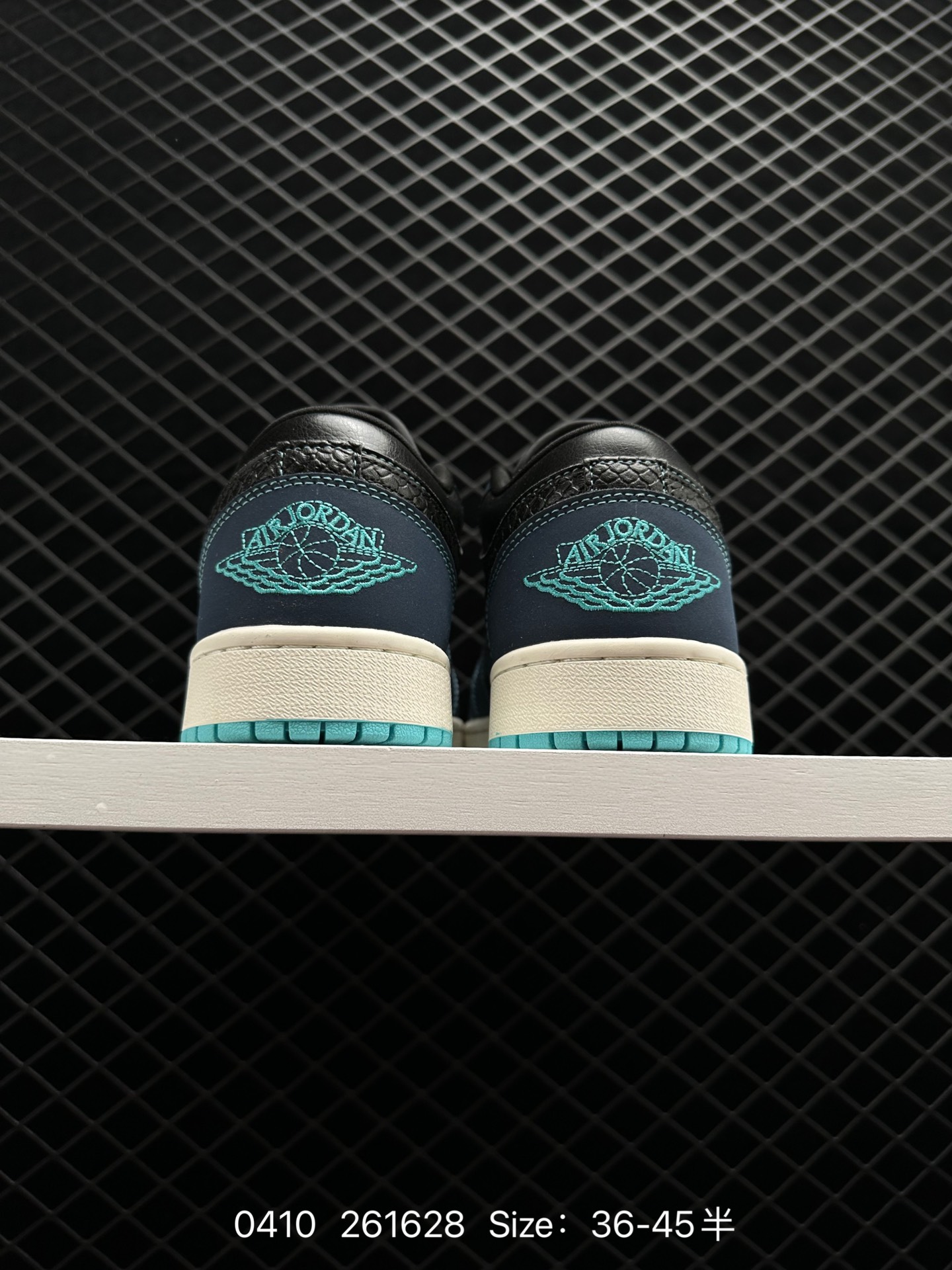 Air Jordan 1 Low AJ1